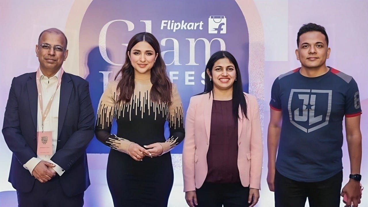 Flipkart Glam Up Fest 2023 influencer event setup with immersive brand activations, stage production, tech engagements, and entertainment by EMRG Solutions.